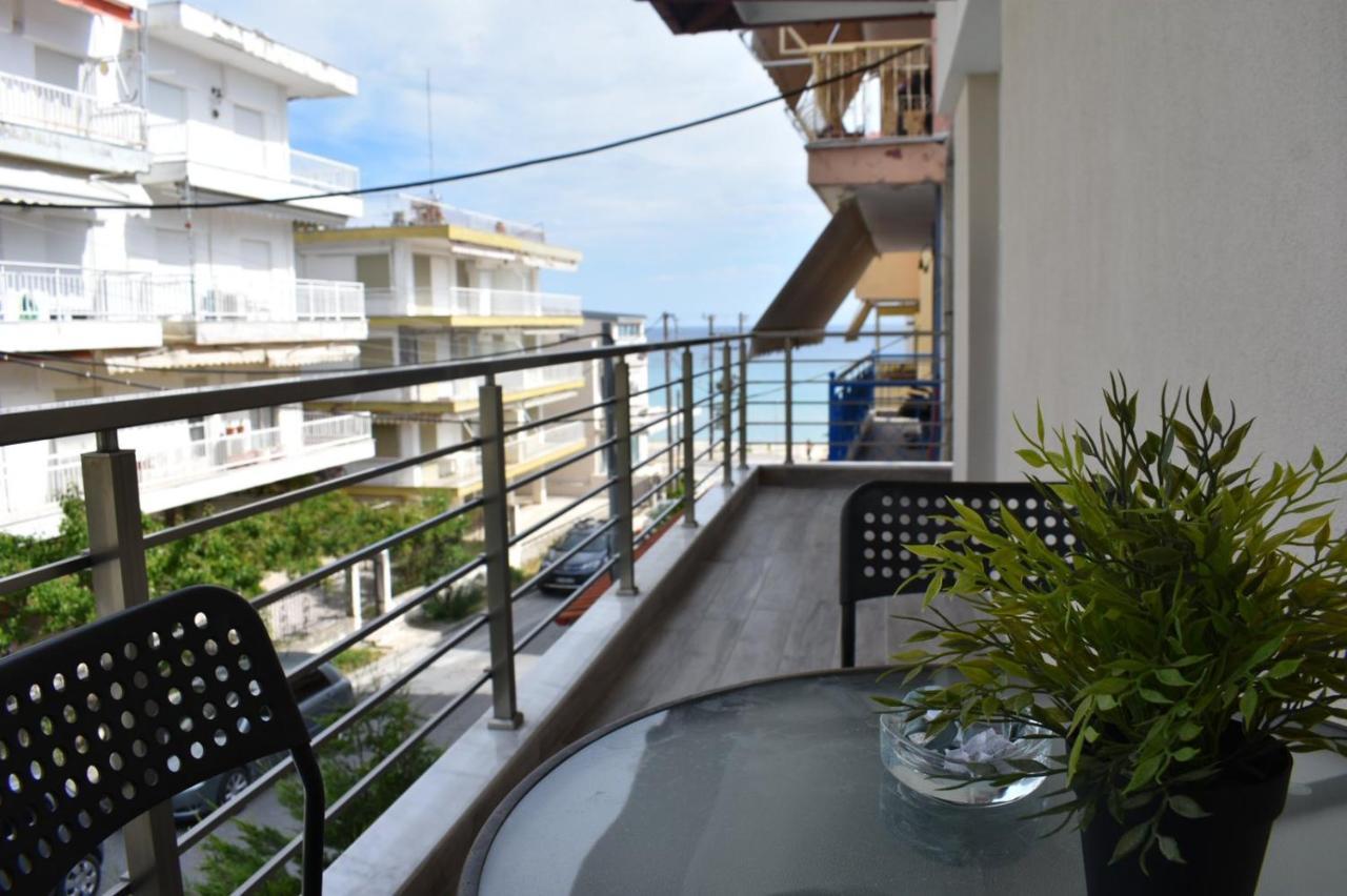Davidana Deluxe Apartments Nea Kallikrateia Exterior foto